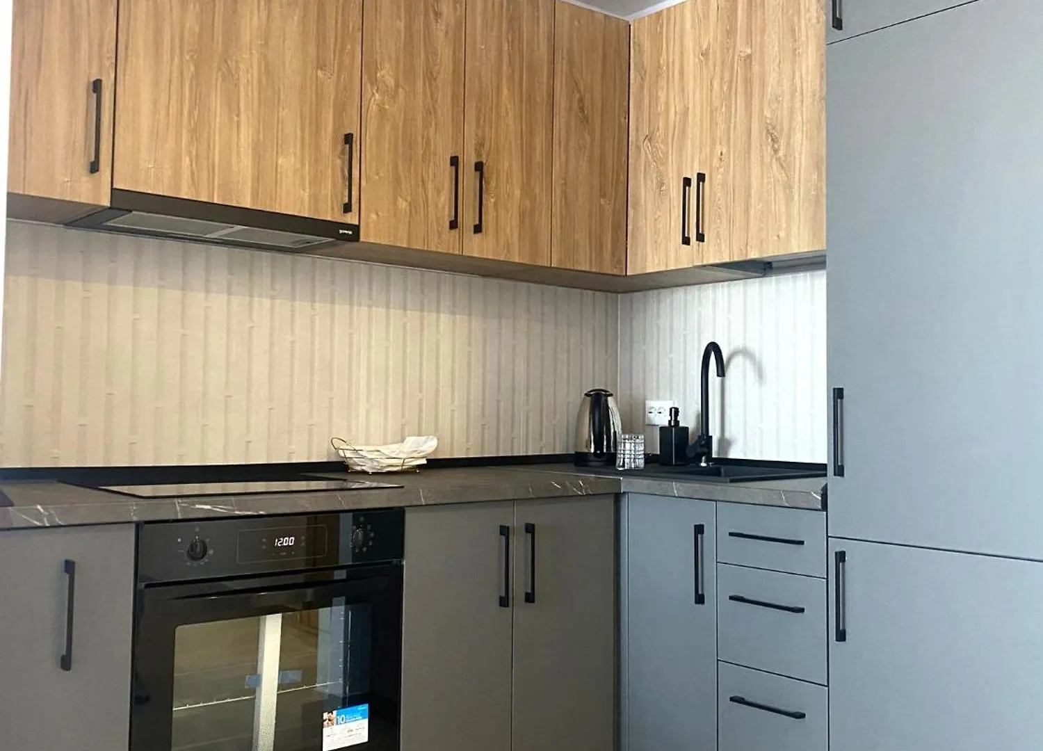 Yamaluxe Apartments - Modern & Spacious With Beautifull View Bucharest
