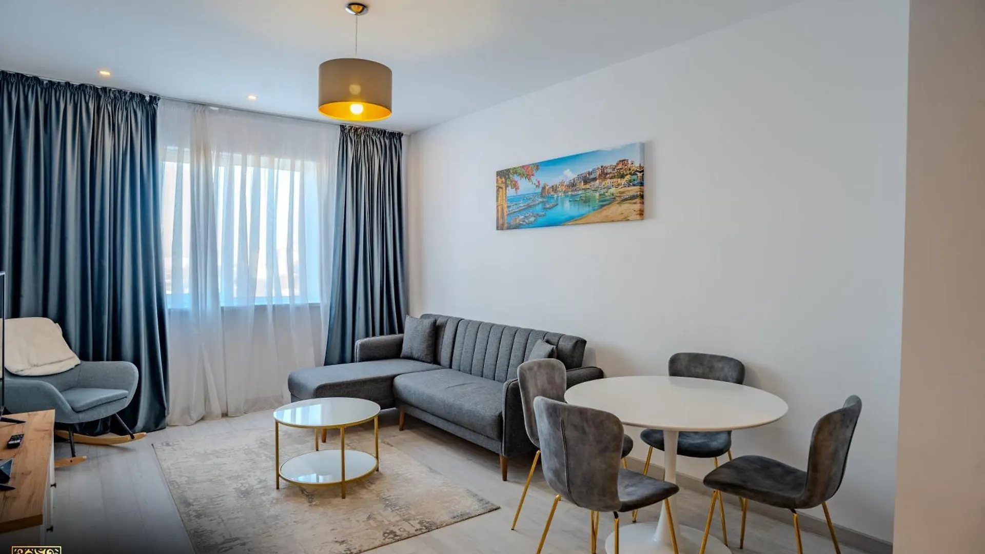 Yamaluxe Apartments - Modern & Spacious With Beautifull View Bucharest